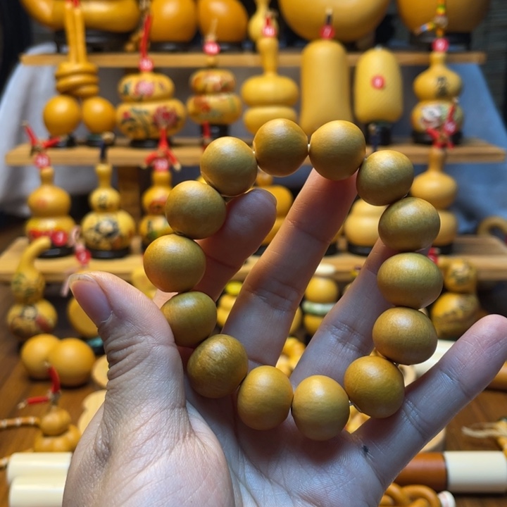 奔**哥天然葫芦自然生长奔跑