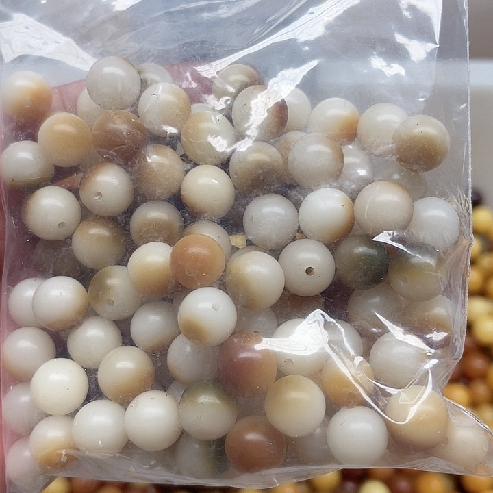 白玉菩提吊坠瑕疵11炭烤圆珠50颗卡灯牌宠60颗