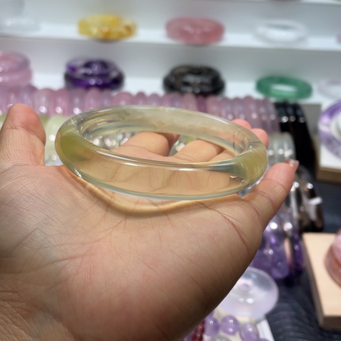 水晶手镯62.7圈口8号未镶嵌