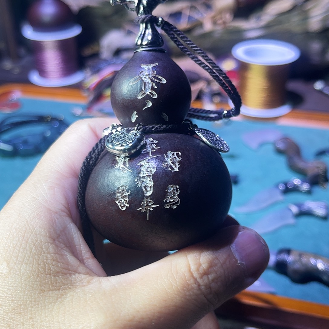 静态石头手工制作葫芦