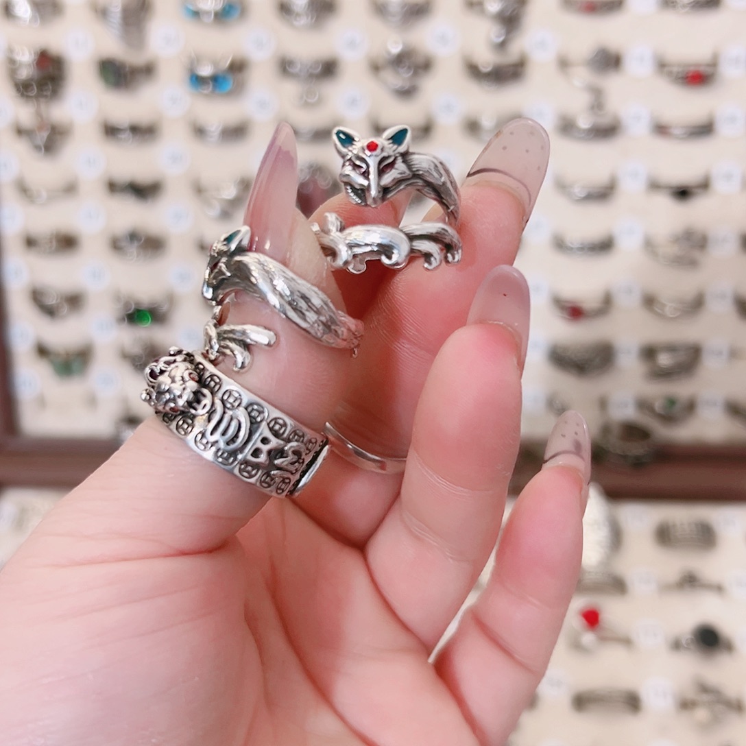 铜合金上开口九尾狐