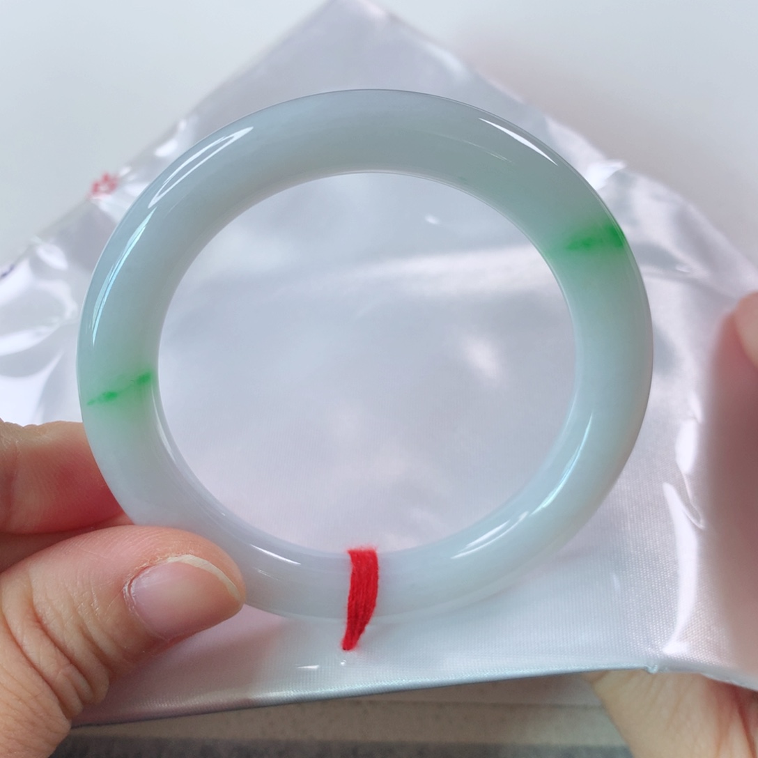 未镶嵌手镯（圆镯）翡翠254