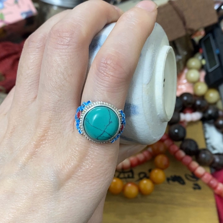 瓷片哈中古工艺品一件