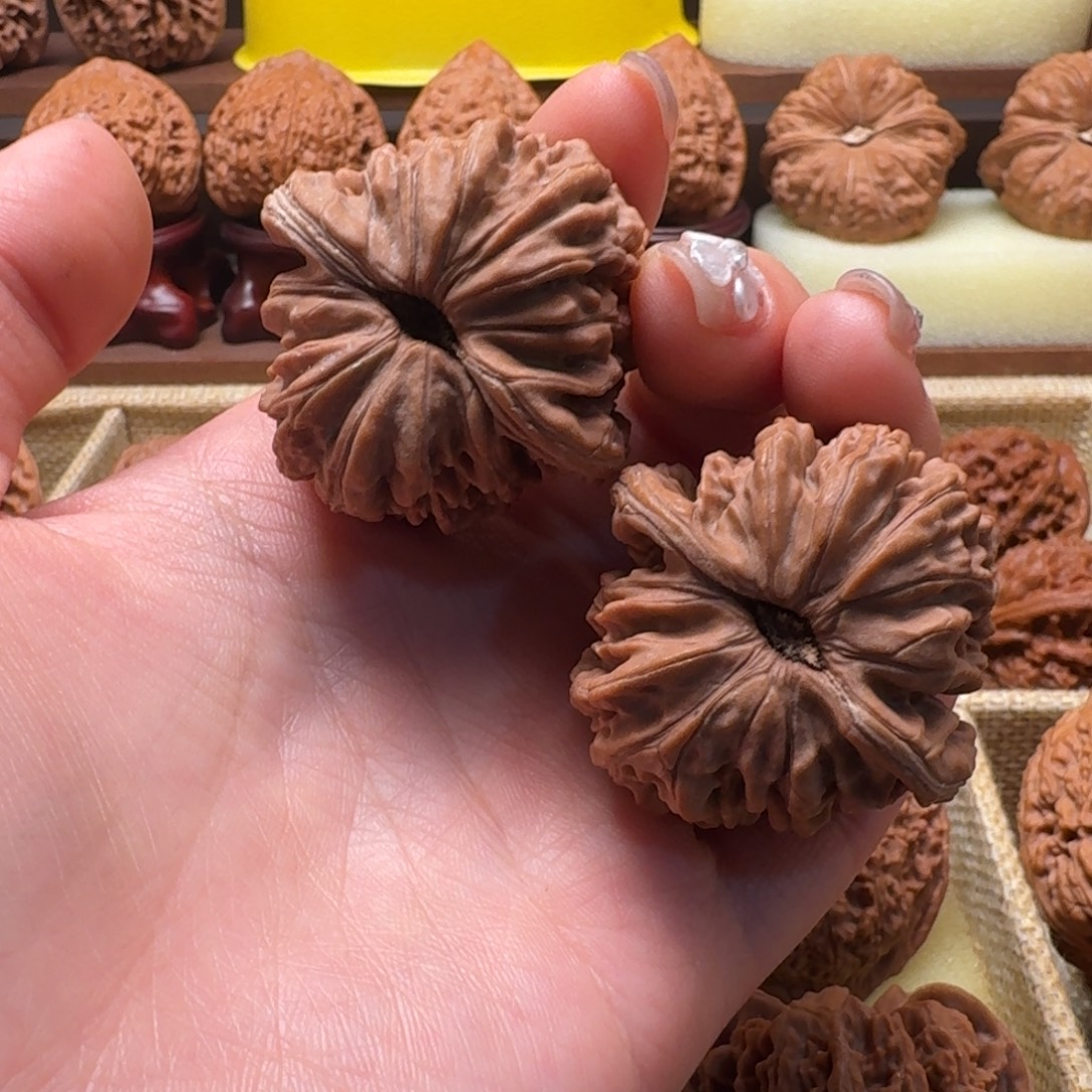 吊坠文玩核桃40四座楼