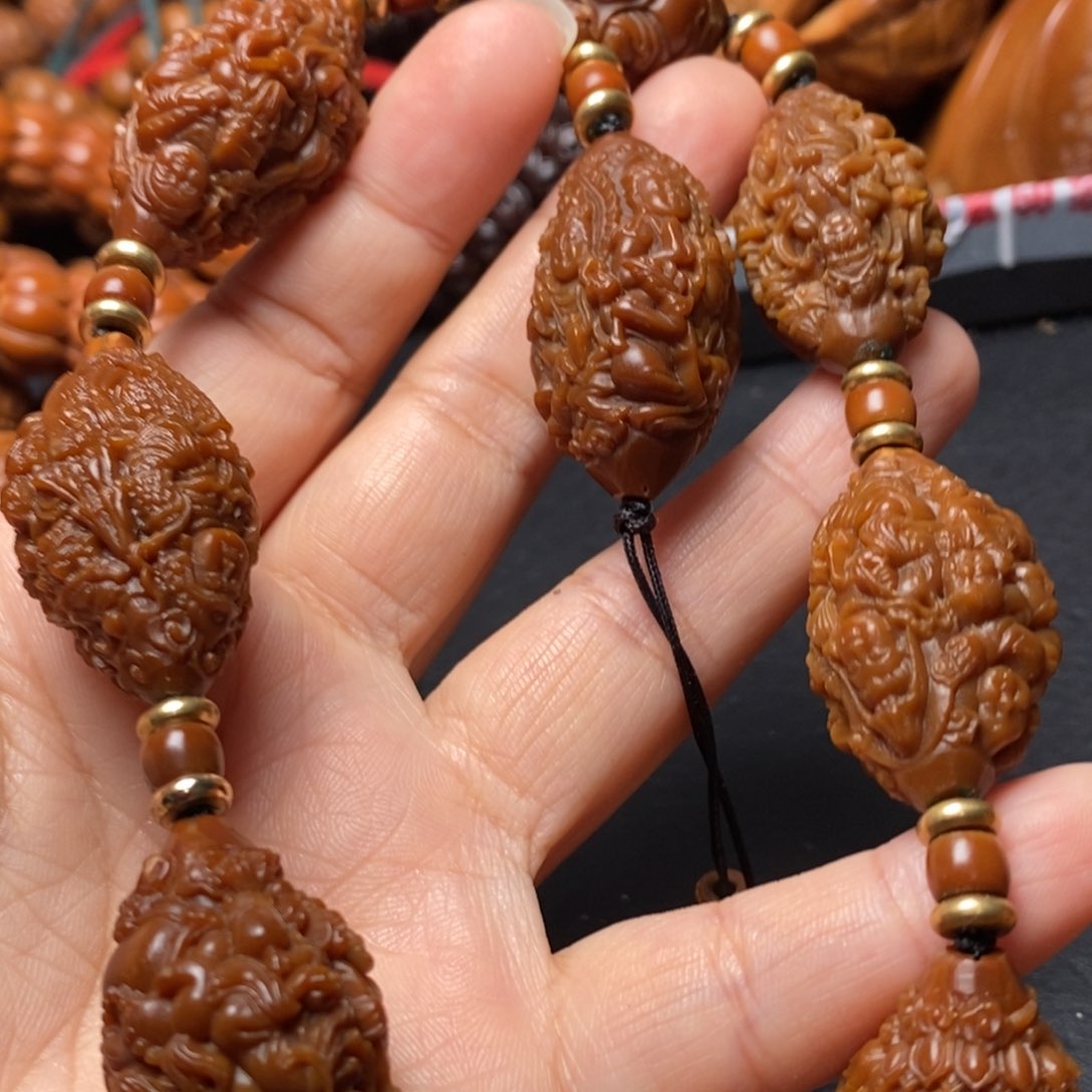 吊坠猴头核桃橄榄