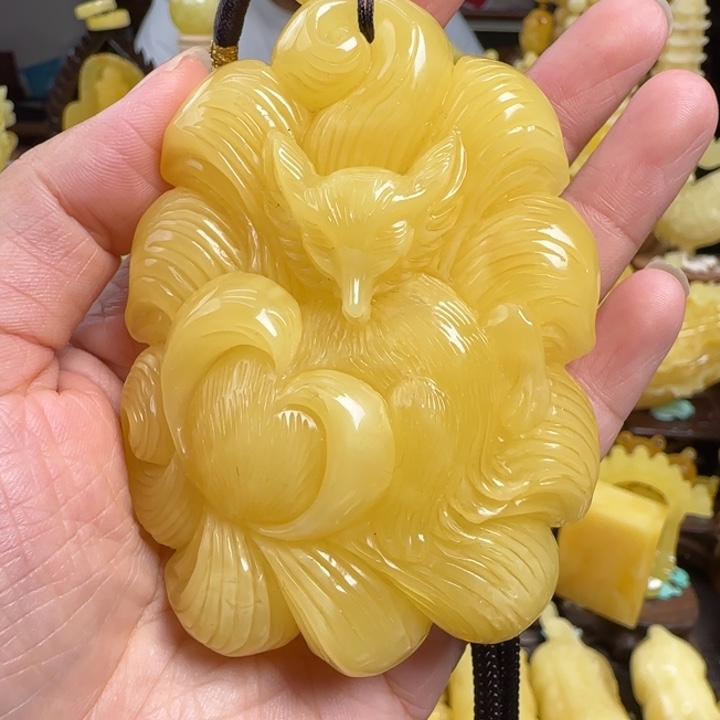 未镶嵌蜜蜡珠宝奇石