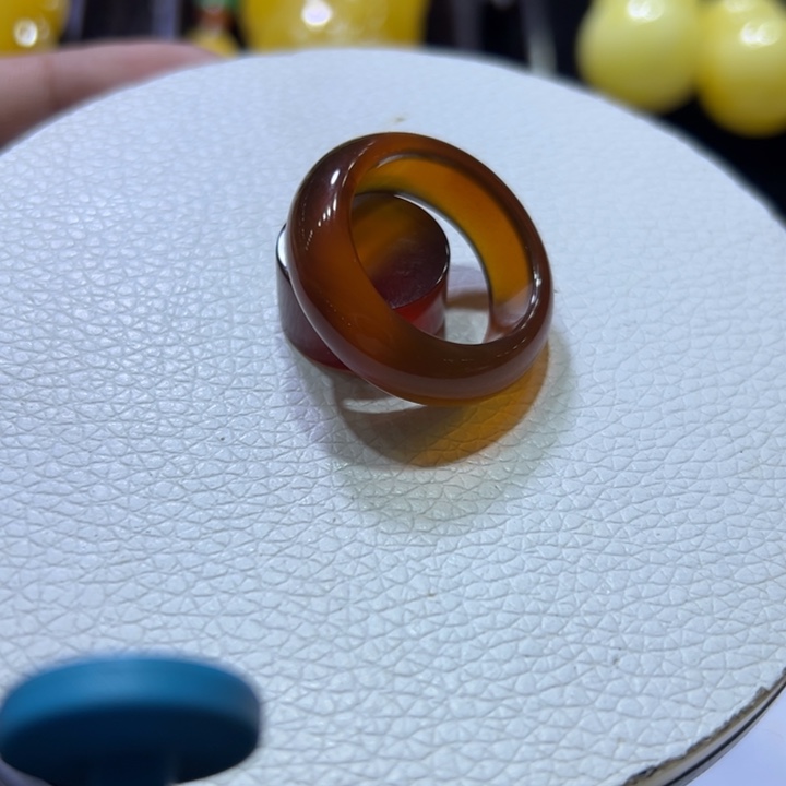 琥珀颈饰未镶嵌琥珀吊坠