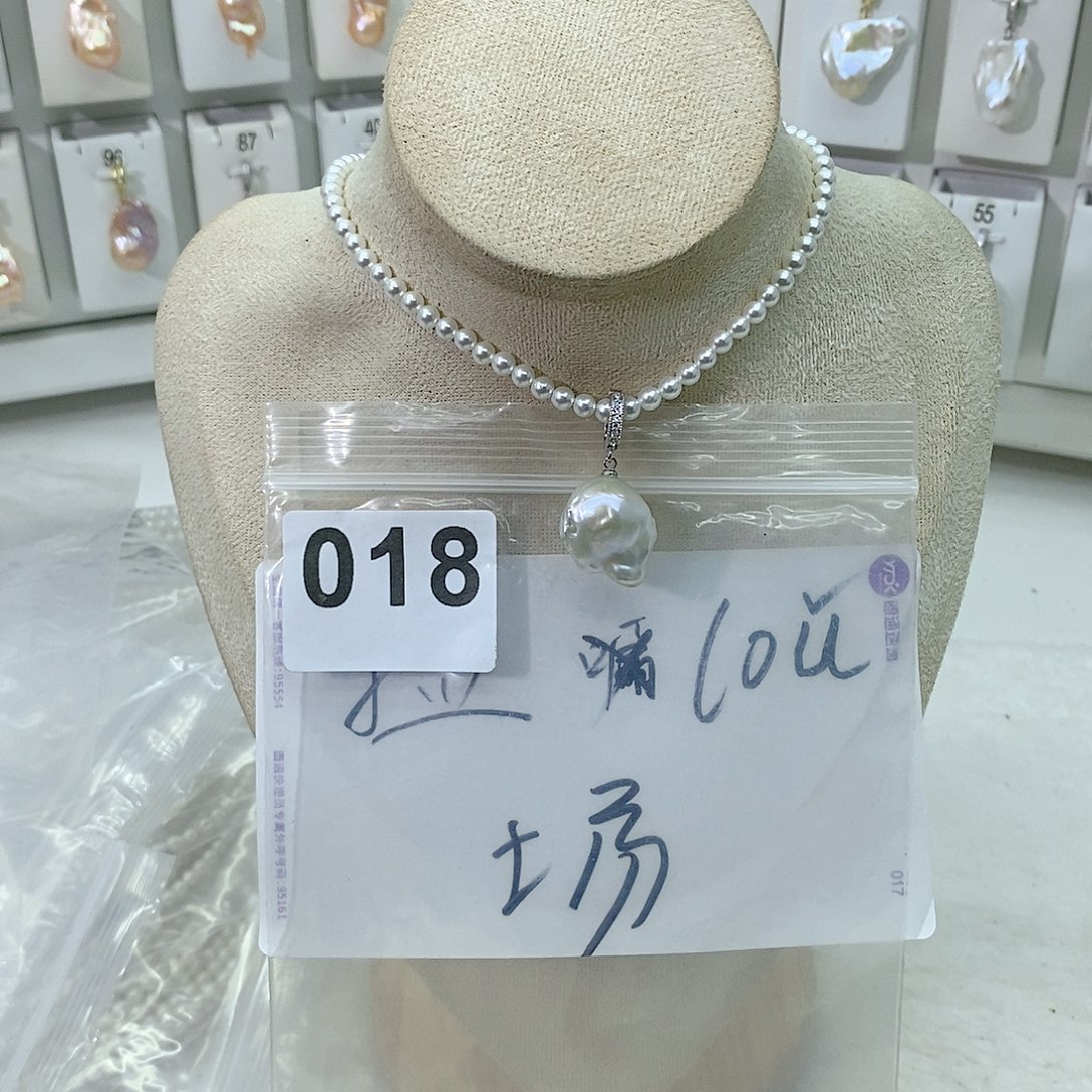 淡水珍珠颈饰合金