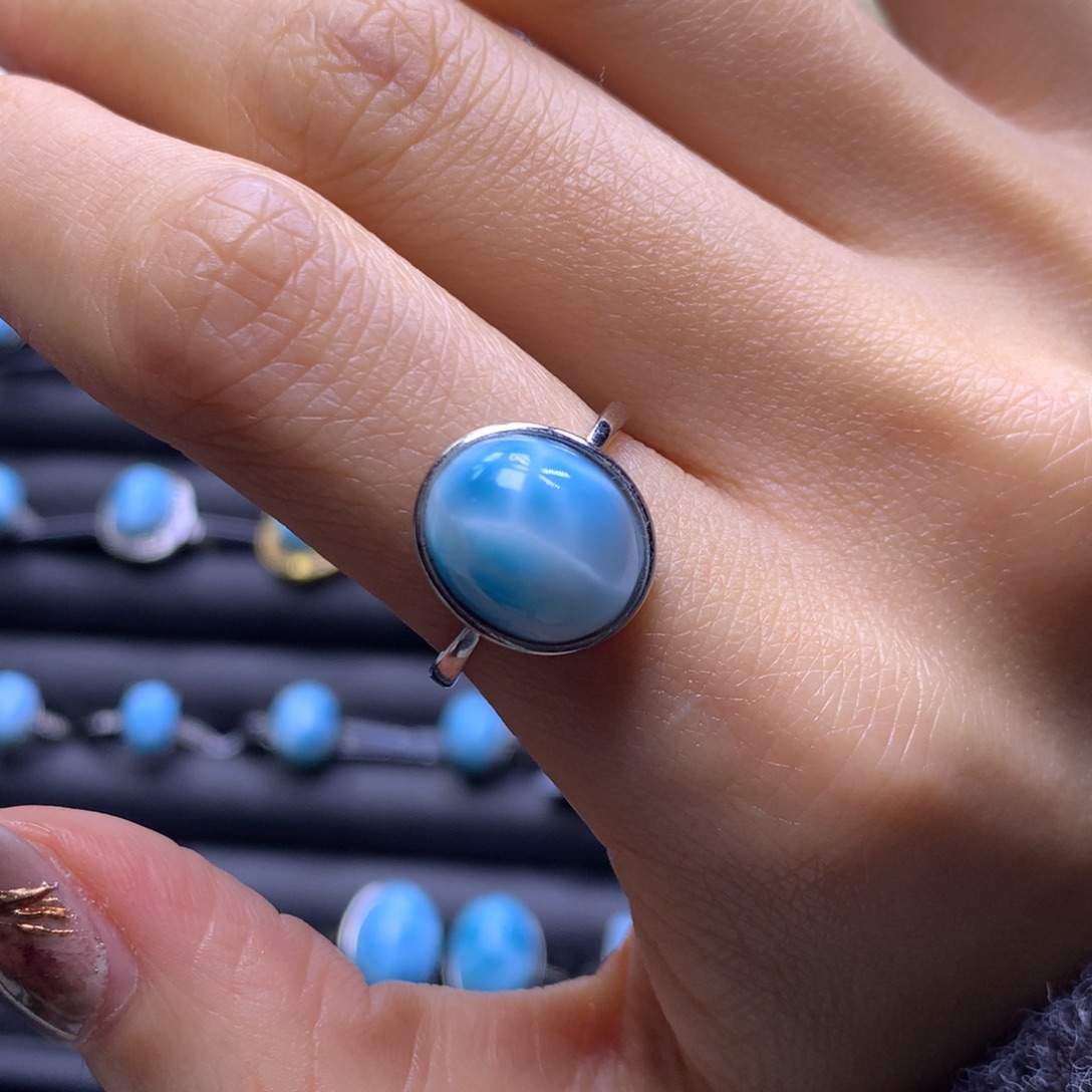 针钠钙石（海纹石）未镶嵌戒指蛋面戒指色差略异