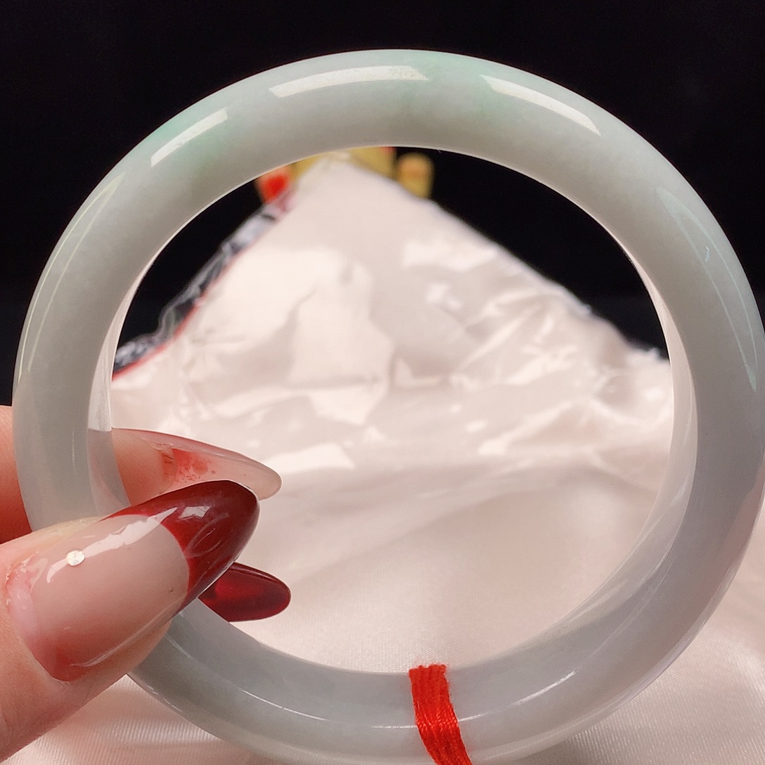 翡翠手镯未镶嵌天然翡翠5194