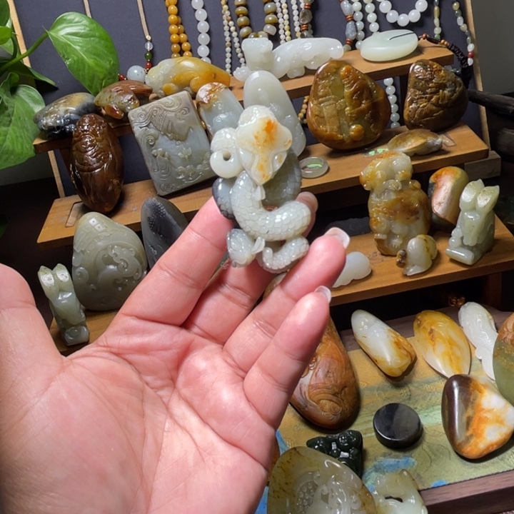 和田玉（子料）未镶嵌颈饰