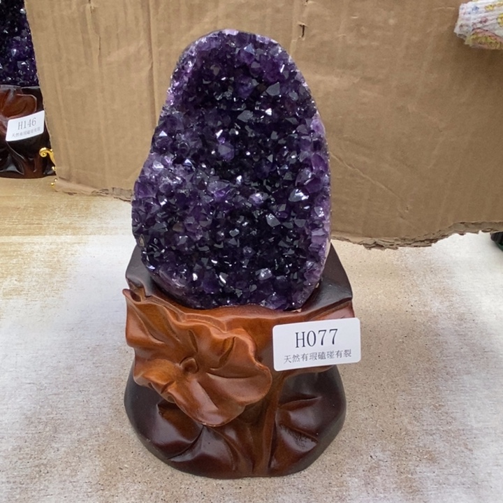 紫晶大型摆件（非配饰）未镶嵌