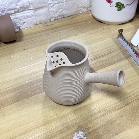 微瑕，明火，口径6高度8约280毫升白