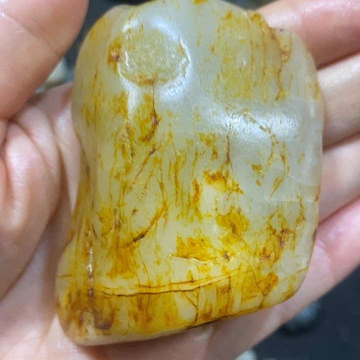 未镶嵌和田玉（糖玉）挂件