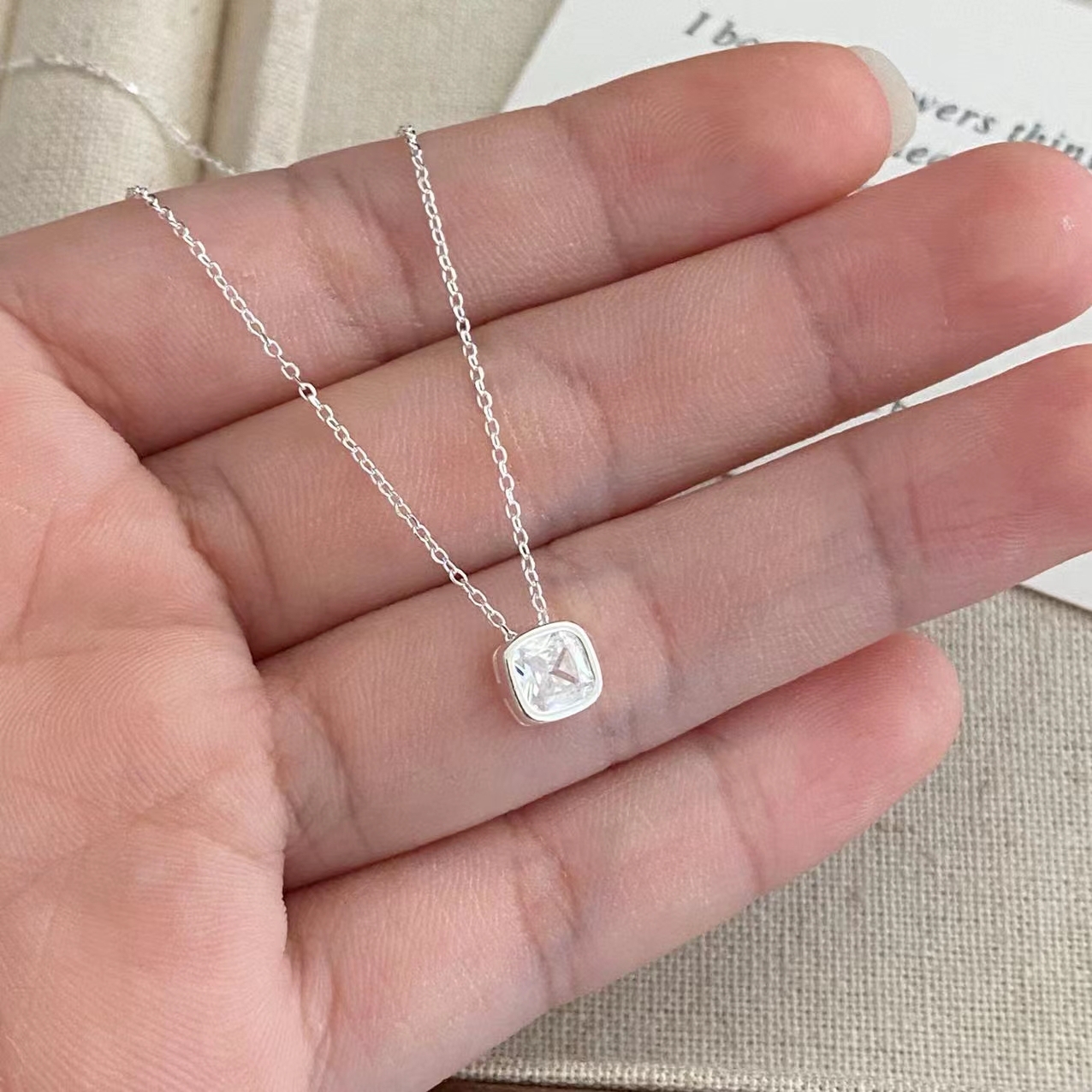坠链均925银合成锆石 日韩时尚百搭简约方形合成锆石素款银项链