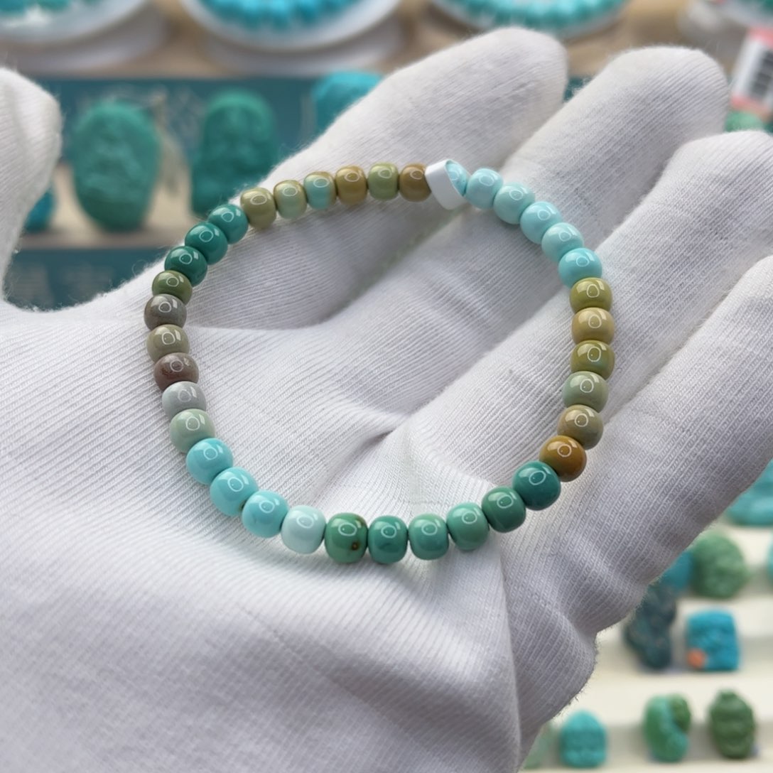 绿松石配饰未镶嵌