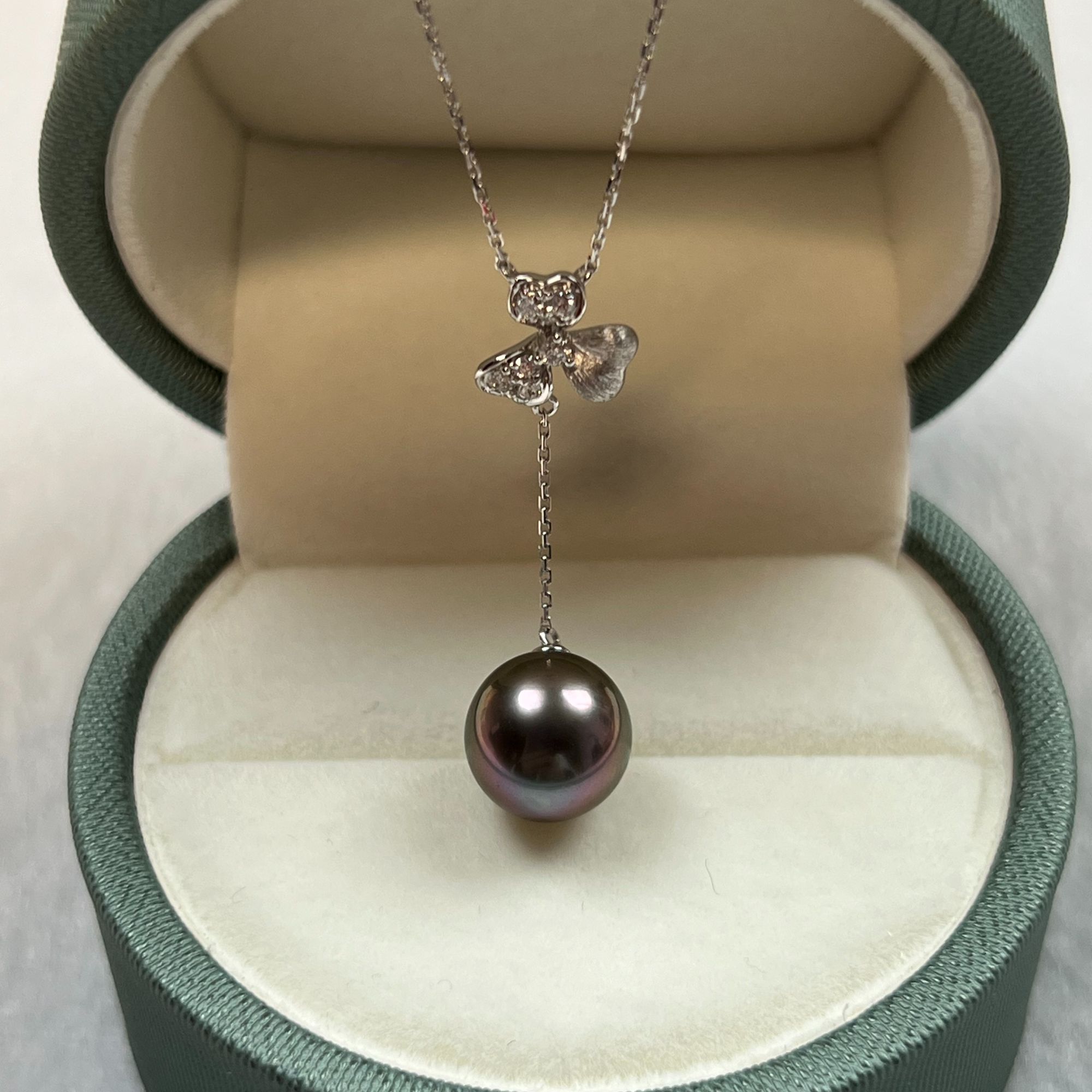 海水珍珠大溪地珍珠项链18k金镶钻9.4mm正圆极强光孔雀绿百搭时尚