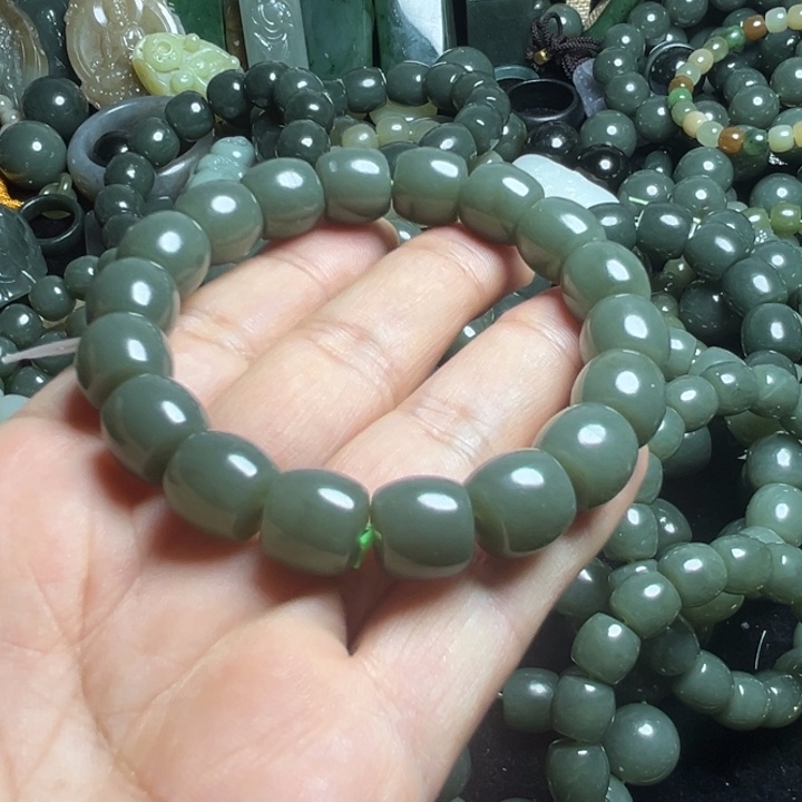 和田玉手串未镶嵌多*贡11/12