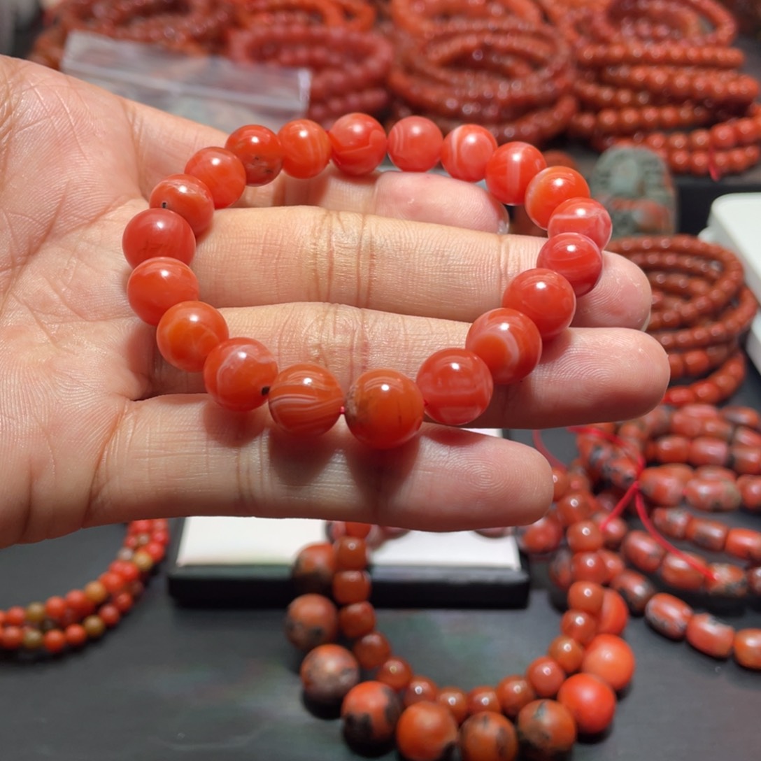 南红玛瑙手链未镶嵌
