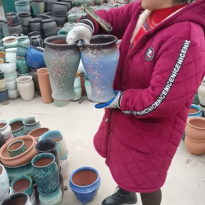 红陶口14高26两个盆