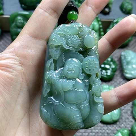 【闪购商品】颈饰未镶嵌和田玉