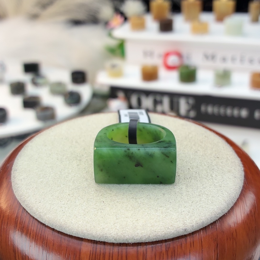 和田玉未镶嵌戒指i96碧玉马鞍18.8mm