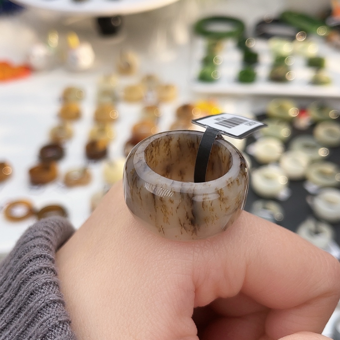 和田玉未镶嵌戒指k55 深桂花糖圆切18.0mm