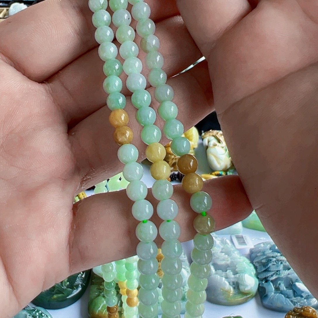 翡翠未镶嵌颈饰挂件