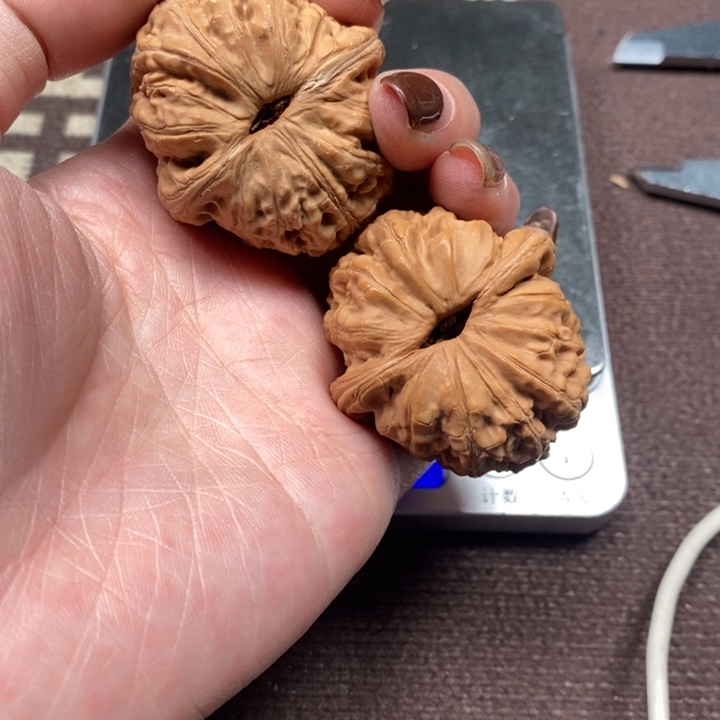 文玩核桃吊坠全品元宝