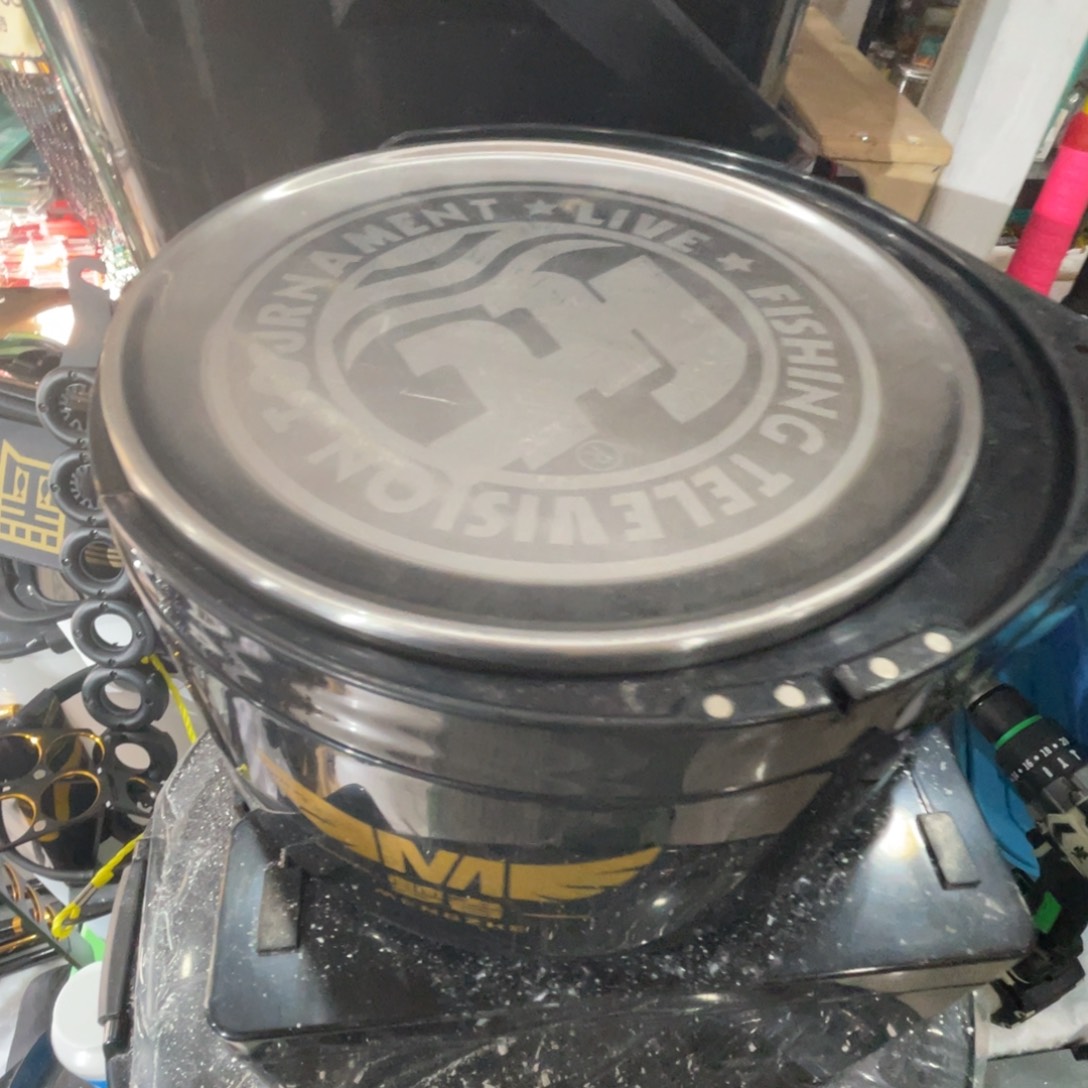 *****茅草二手梦者食盒+全新ftt拉饵盘