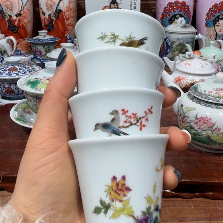 g f f h h g g g g