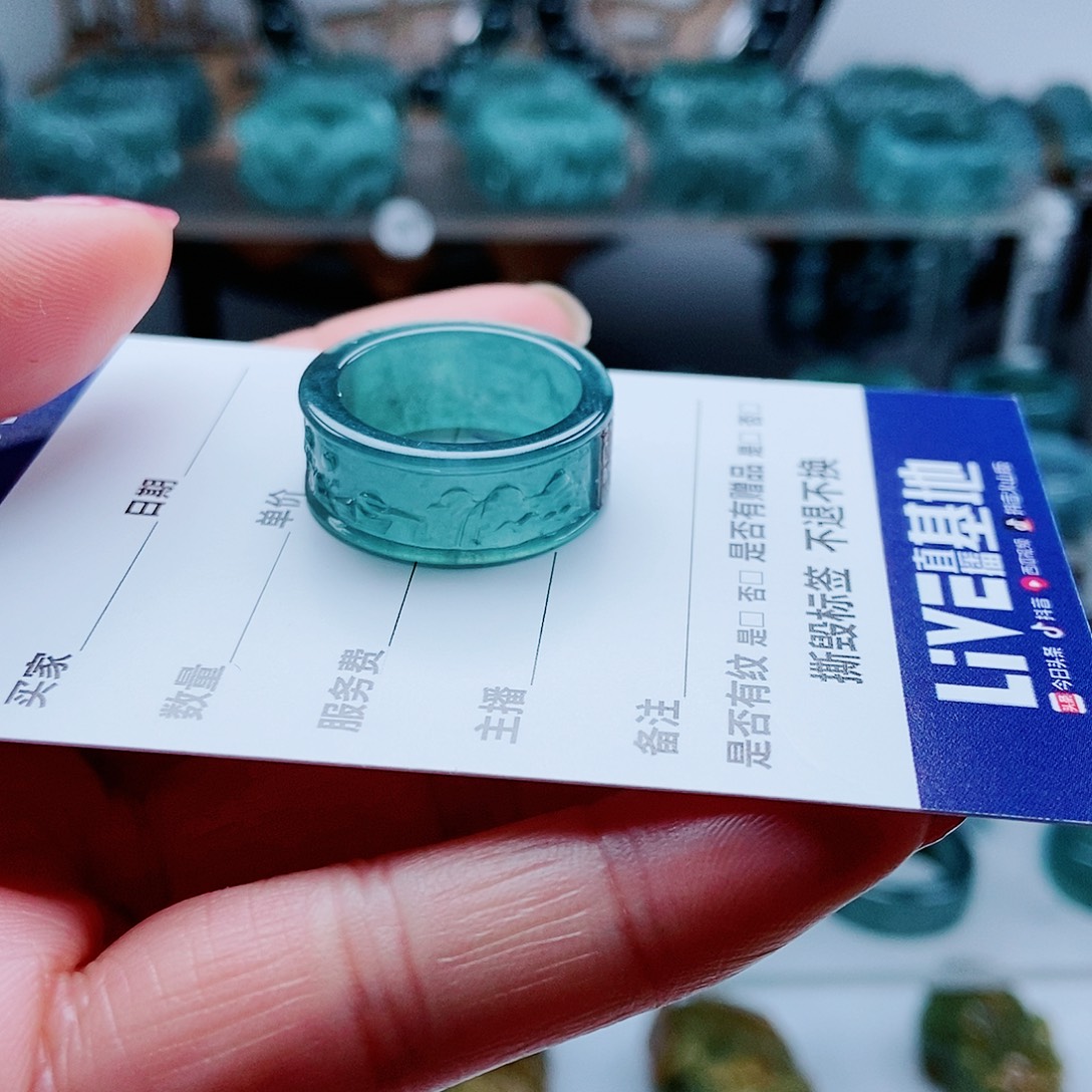 ****川翡翠未镶嵌戒指翡翠