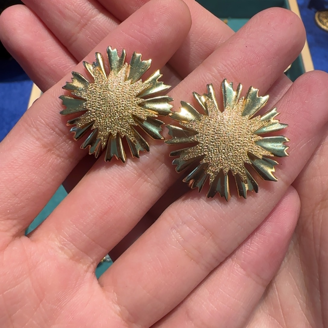 琉璃纯铜合金瑕疵