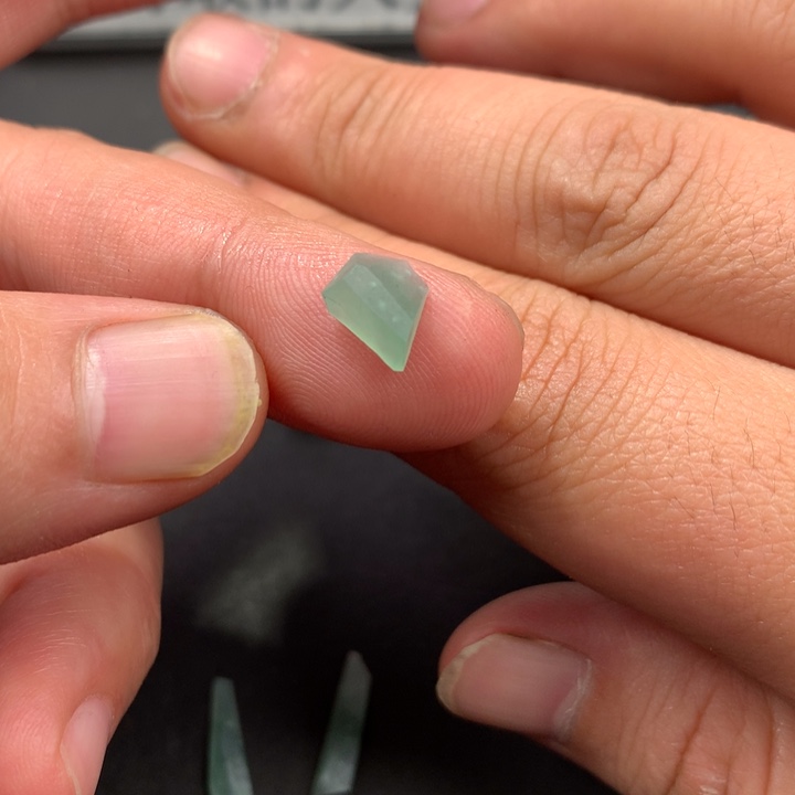 一****定制翡翠未镶嵌材料定制