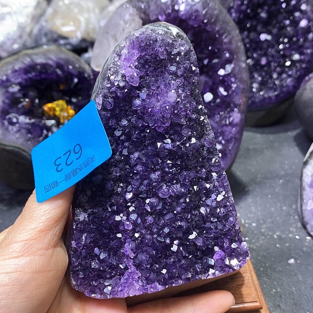 水晶大型摆件（非配饰）未镶嵌