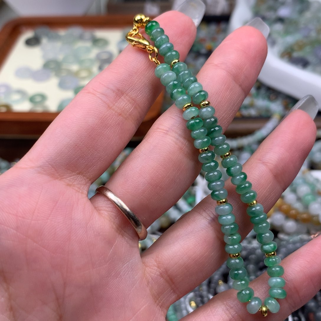 翡翠散珠平***?鼓珠手串