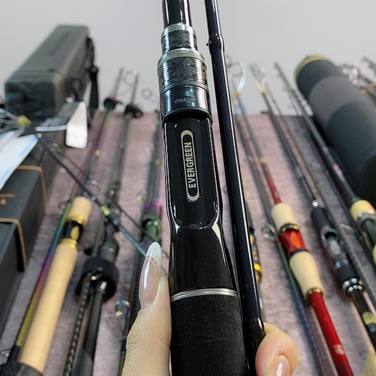 【闪购商品】1.8m以下碳素亮**?两节路亚杆