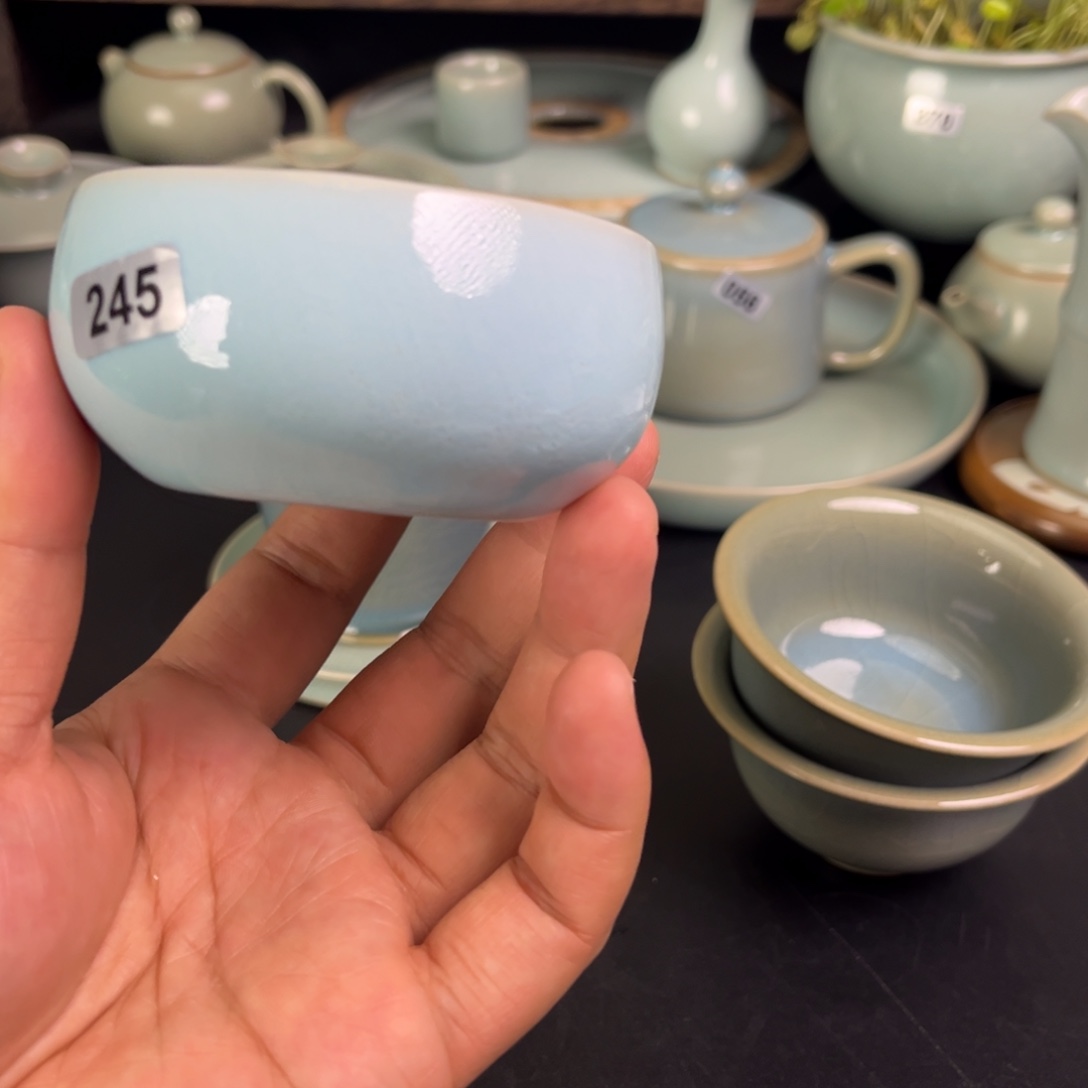 【闪购商品】微瑕卧足手工天青