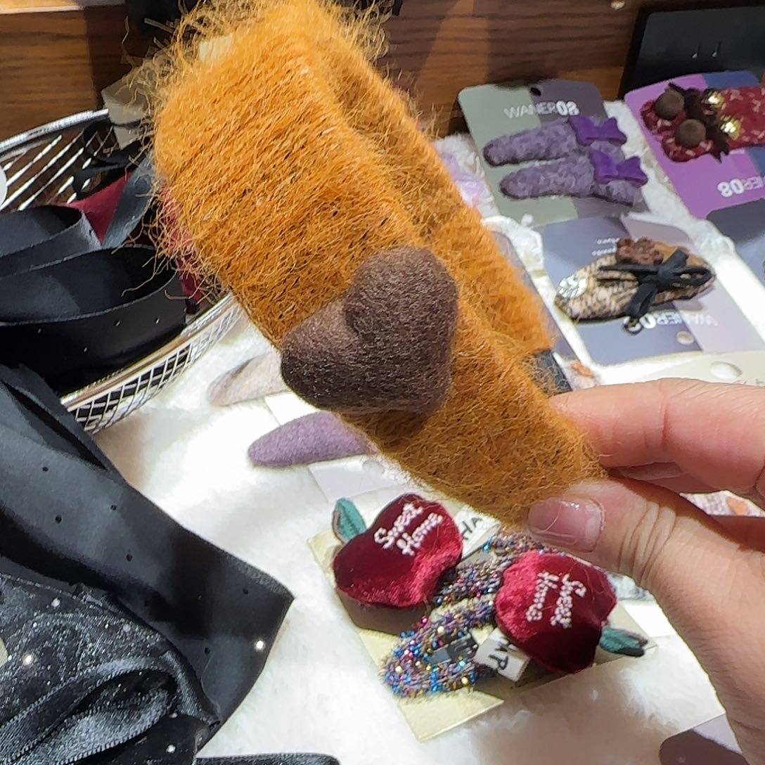 非金属马海毛爱心发箍