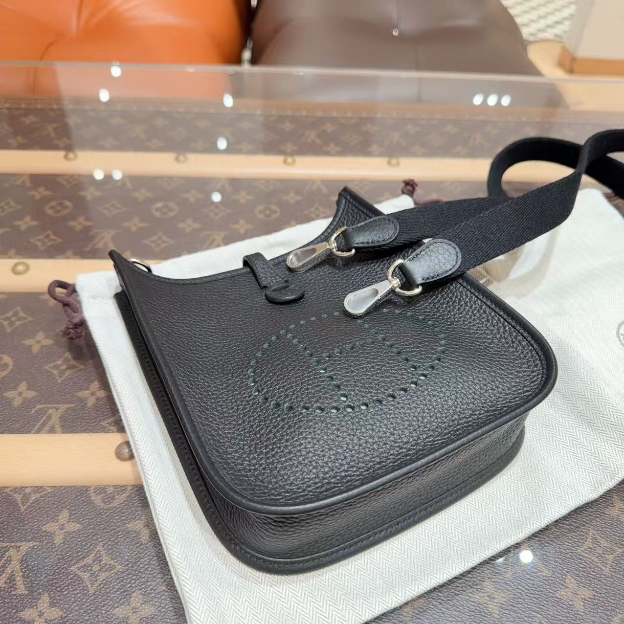 未使用 Hermes/爱马仕 mini evelyne 伊芙琳 黑银 Tc皮！K刻！