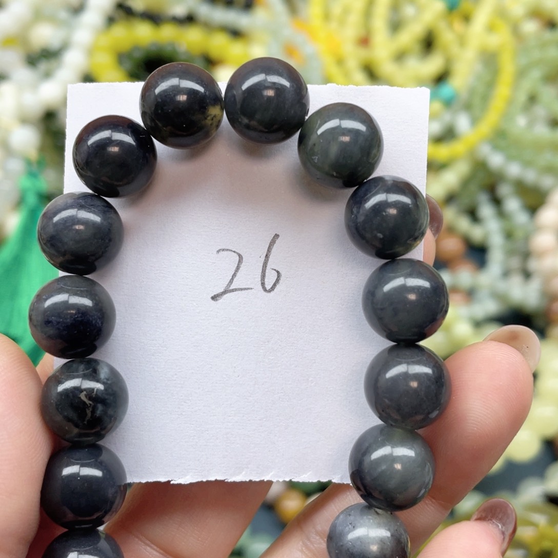 未镶嵌蛇纹石玉手链