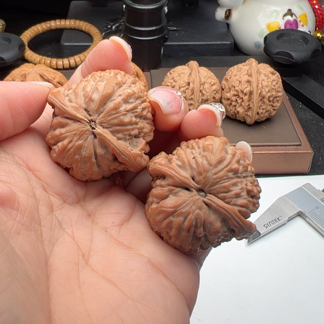 文玩核桃把件莲花37