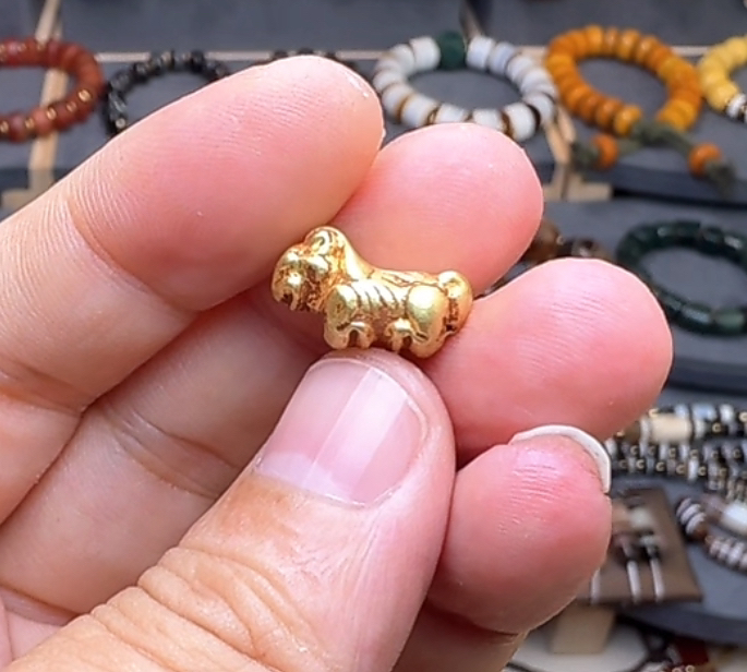 精品-老的金子配饰