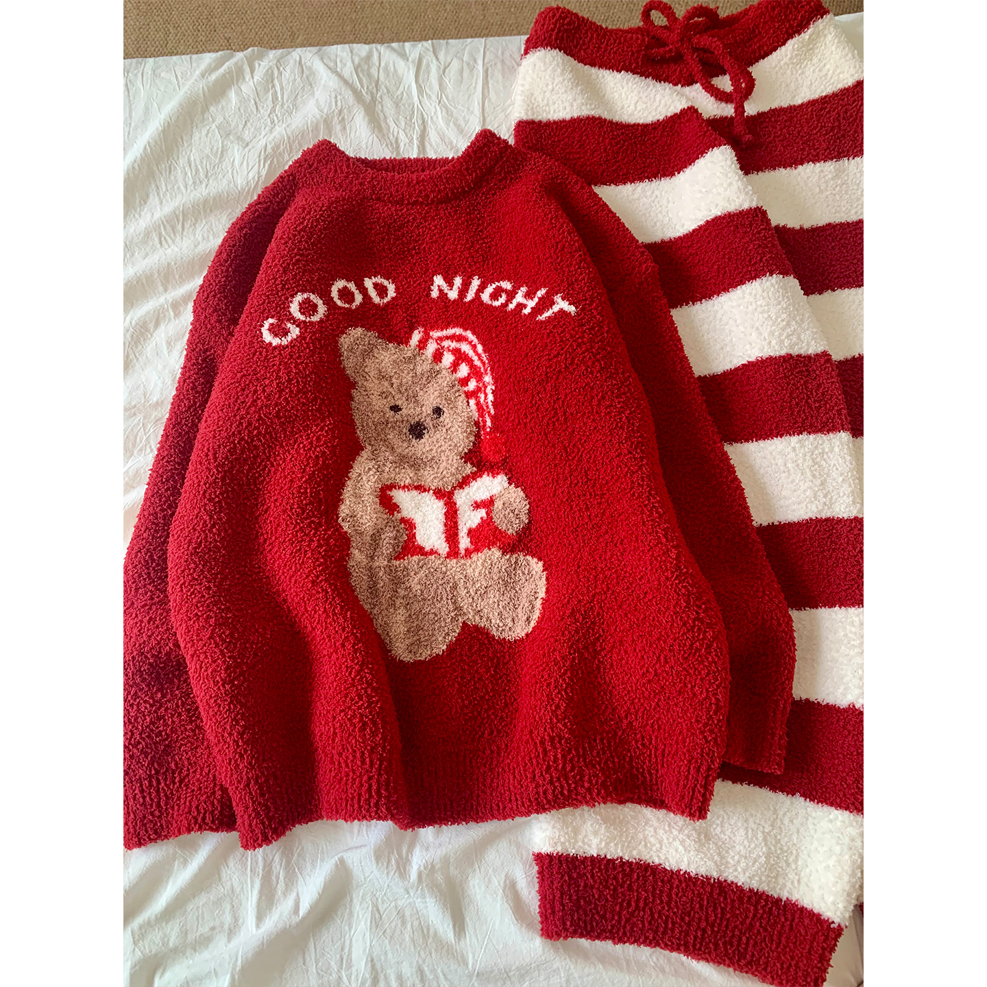 超柔软半边绒睡衣女冬季加厚小熊提花新年红喜庆可外穿家居服套装