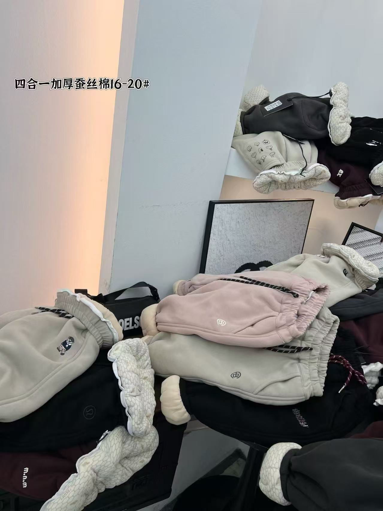 小童秋冬季裤子加绒加厚抗寒-25℃休闲一条过冬现货