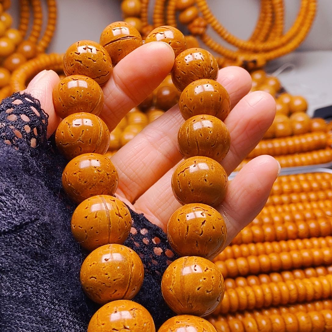 吊坠桃核17加乘15加苹果圆轻色差38.8