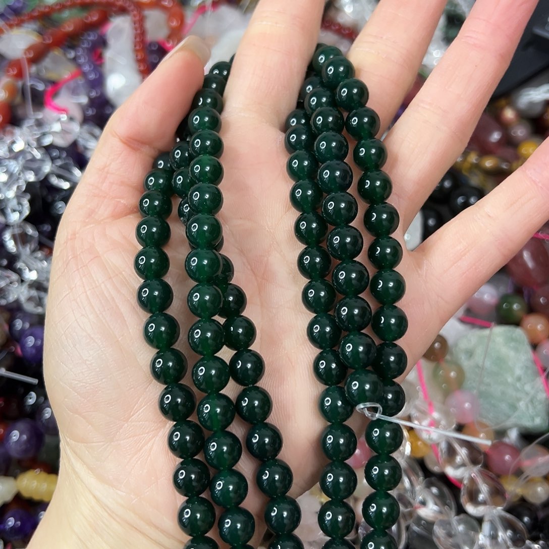 玛瑙/玉髓未镶嵌珠宝半成品，卡8祖母绿玛瑙一条