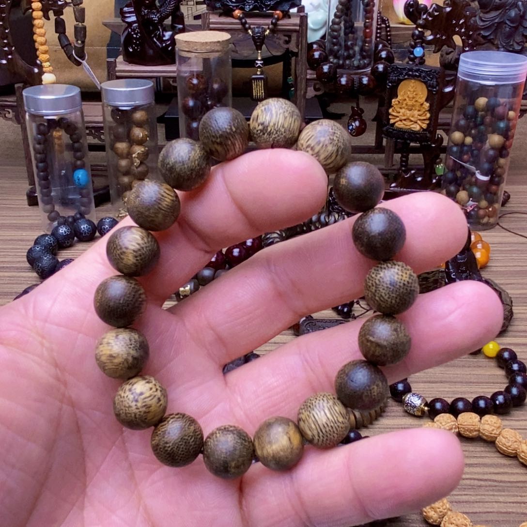 滴血莲花菩提手串