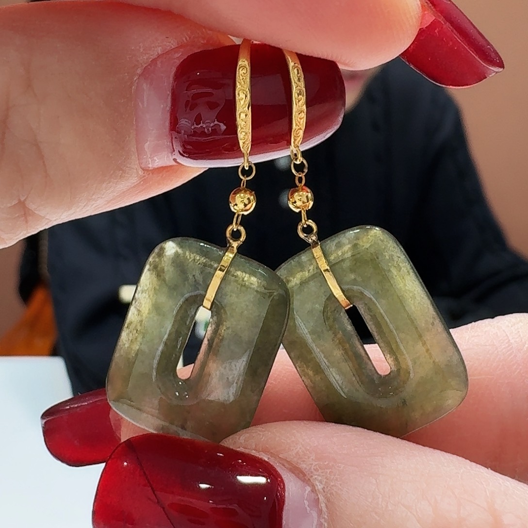 翡翠耳饰18K金镶嵌耳饰