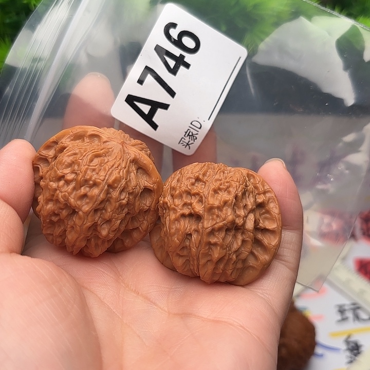 把件桃核核桃血麒麟39